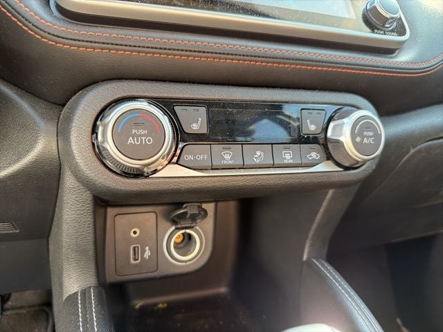 2019 Nissan Kicks SR