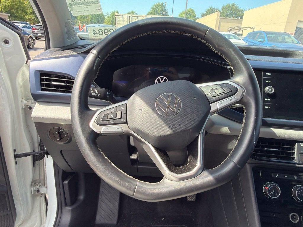 2023 Volkswagen Taos 1.5T SE Clean CarFax, One Owner