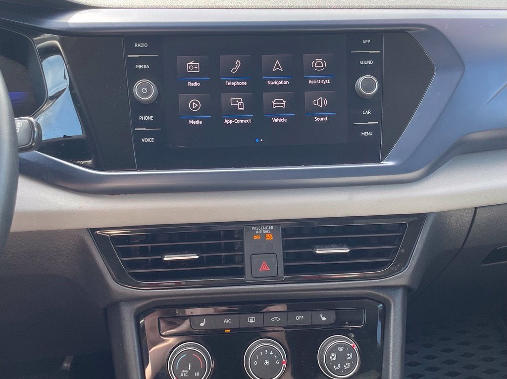 2023 Volkswagen Taos 1.5T SE Clean CarFax, One Owner