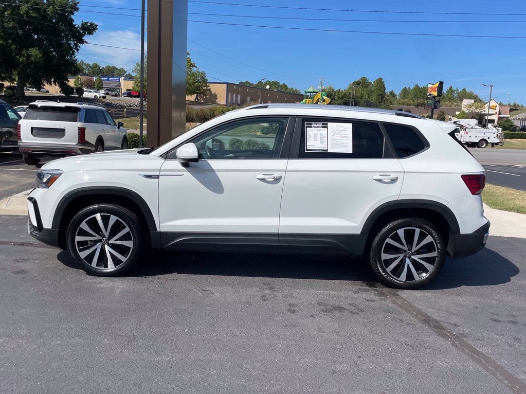 2023 Volkswagen Taos 1.5T SE Clean CarFax, One Owner