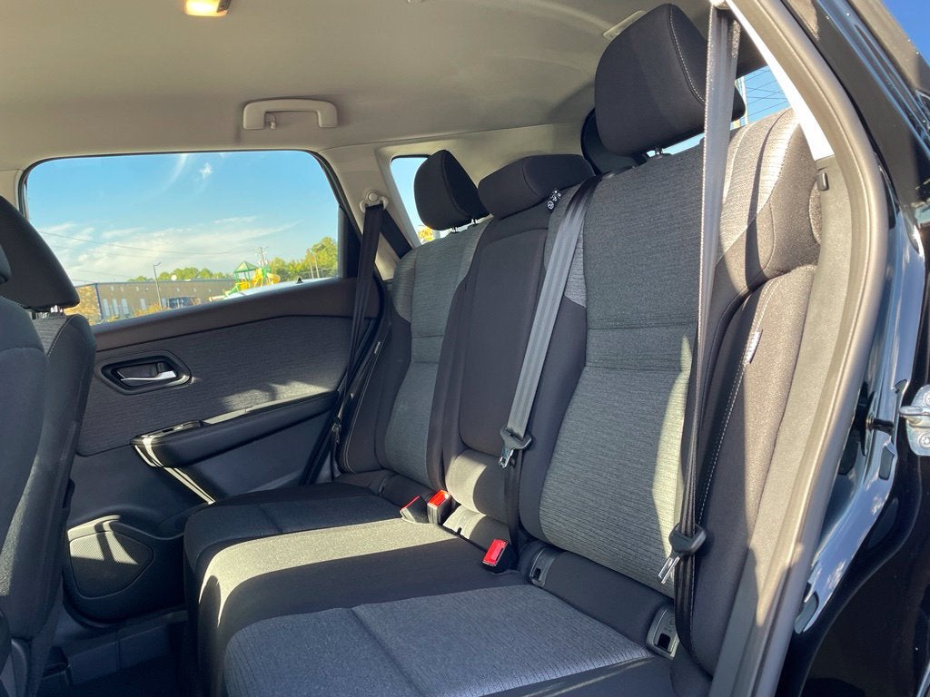 2023 Nissan Rogue SV Clean CarFax, Low Miles