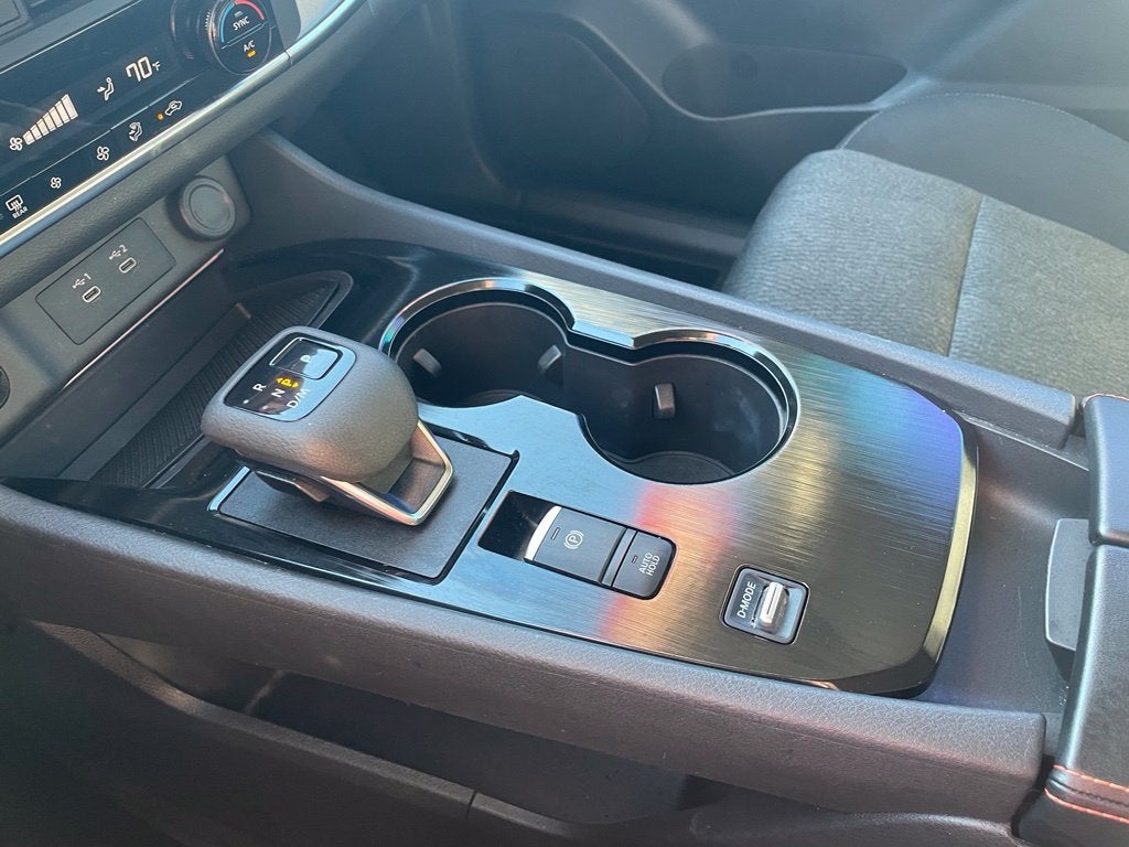 2025 Nissan Rogue SV Clean CarFax, One Owner