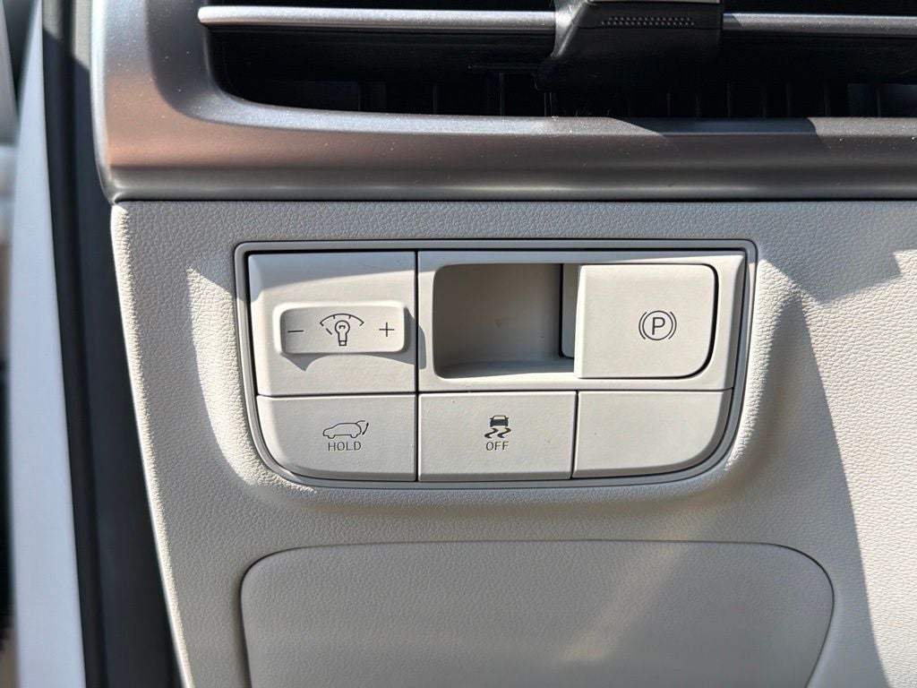 2025 Hyundai Tucson Limited Clean CarFax, One Owner
