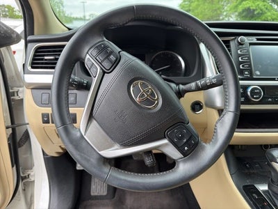 2016 Toyota Highlander Limited