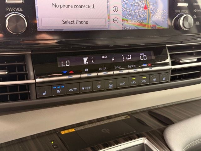 2023 Toyota Sienna Limited 7 Passenger