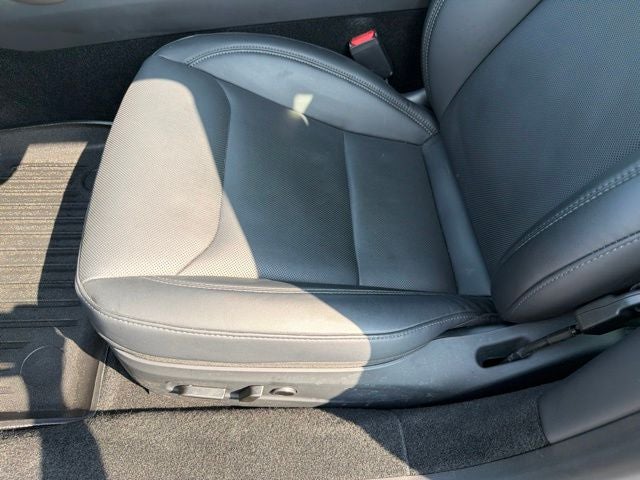 2025 Tesla Model 3 Standard