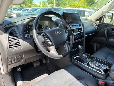 2024 INFINITI QX80 LUXE