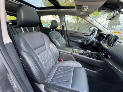 2023 Nissan Rogue Platinum CLEAN CARFAX 1-OWNER