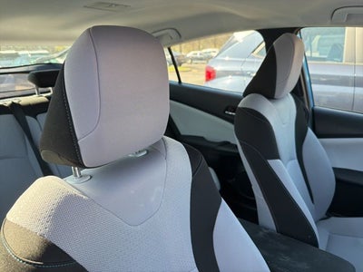 2020 Toyota Prius LE