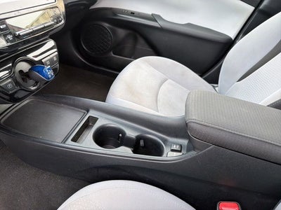 2020 Toyota Prius LE