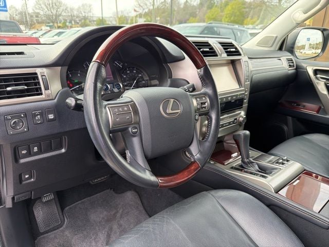 2017 Lexus GX 460