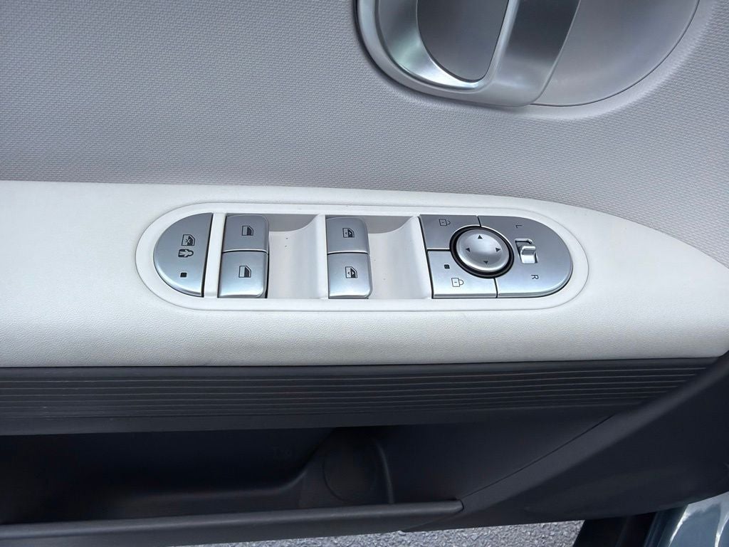 2024 Hyundai IONIQ 5 SEL Long Range, CARFAX 1-OWNER