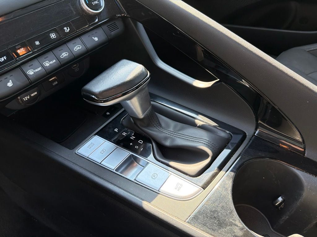 2025 Hyundai Elantra SEL Convenience CLEAN CARFAX 1-OWNER