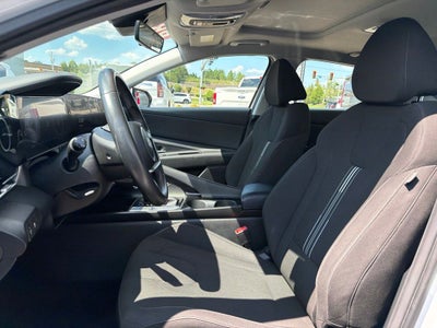 2025 Hyundai Elantra SEL Convenience CARFAX 1-Owner