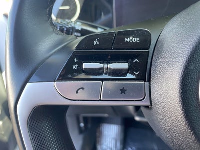 2025 Hyundai Elantra SEL Convenience Moonroof, Clean CarFax, One Owner