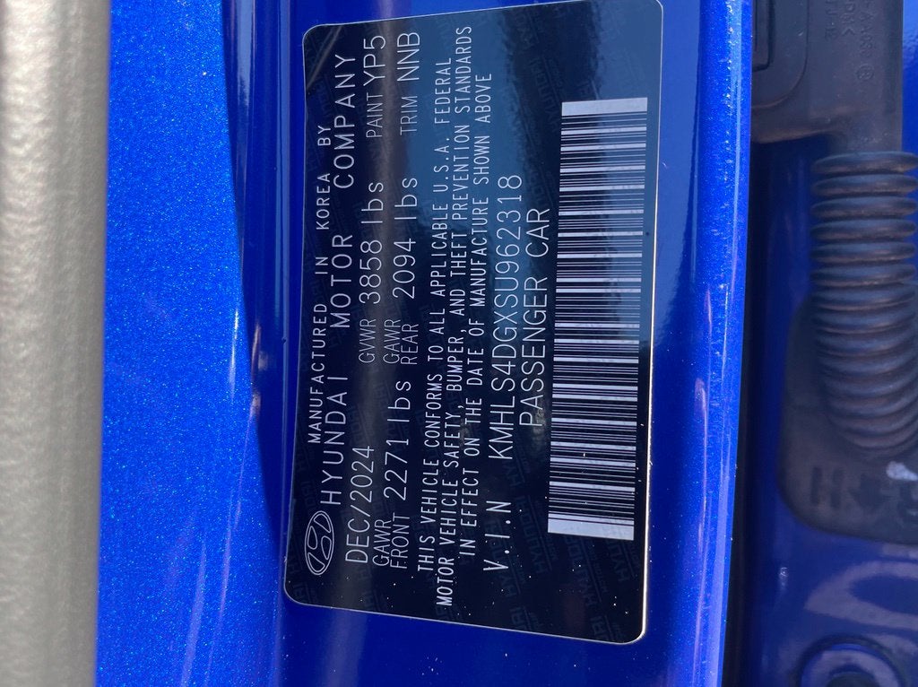 2025 Hyundai Elantra SEL Convenience Moonroof, One Owner