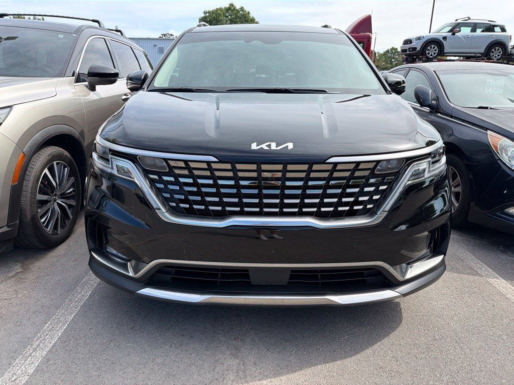 2023 Kia Carnival SX Prestige Clean CarFax, One Owner