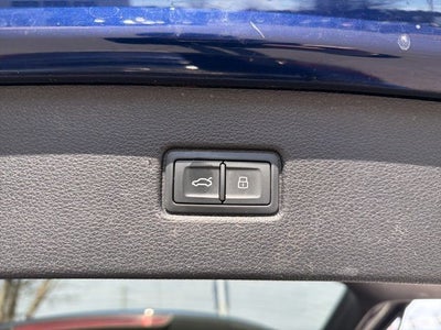 2022 Audi Q7 45 Premium quattro