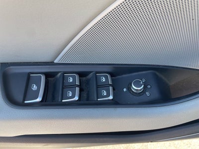 2018 Audi A3 2.0T Premium Plus Leather, Navi, Clean CarFax