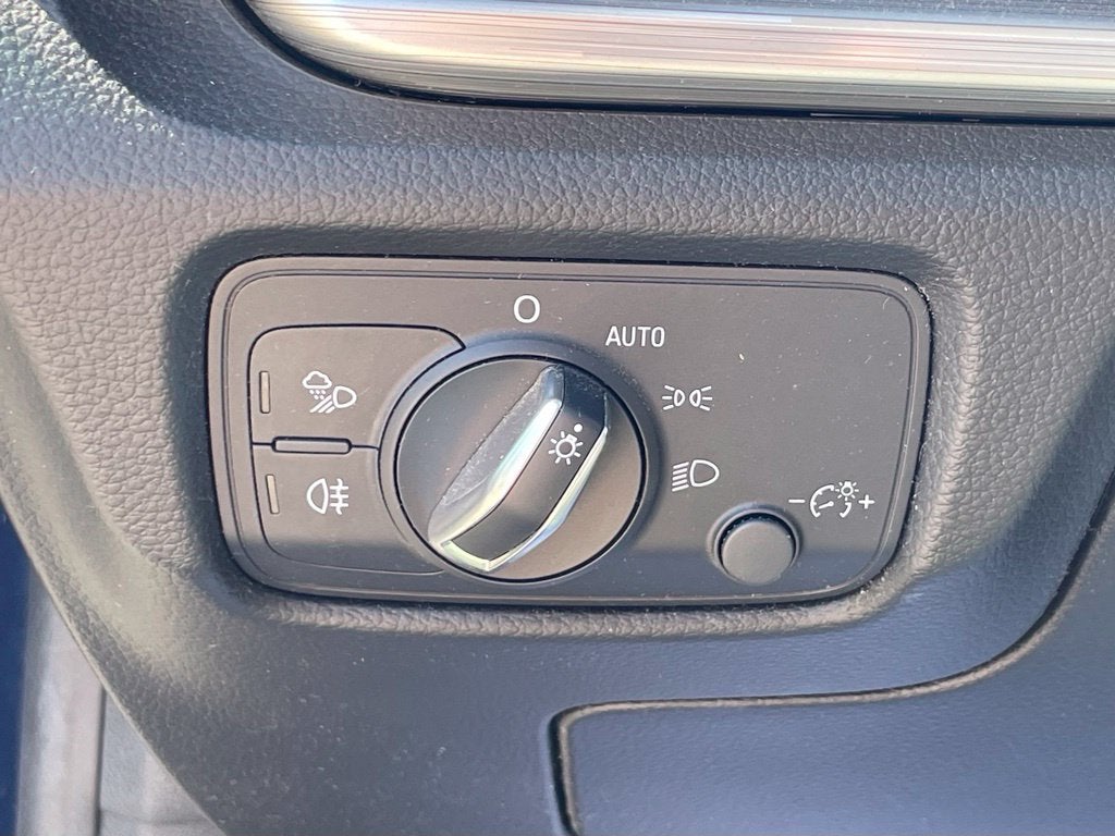 2018 Audi A3 2.0T Premium Plus Leather, Navi, Clean CarFax
