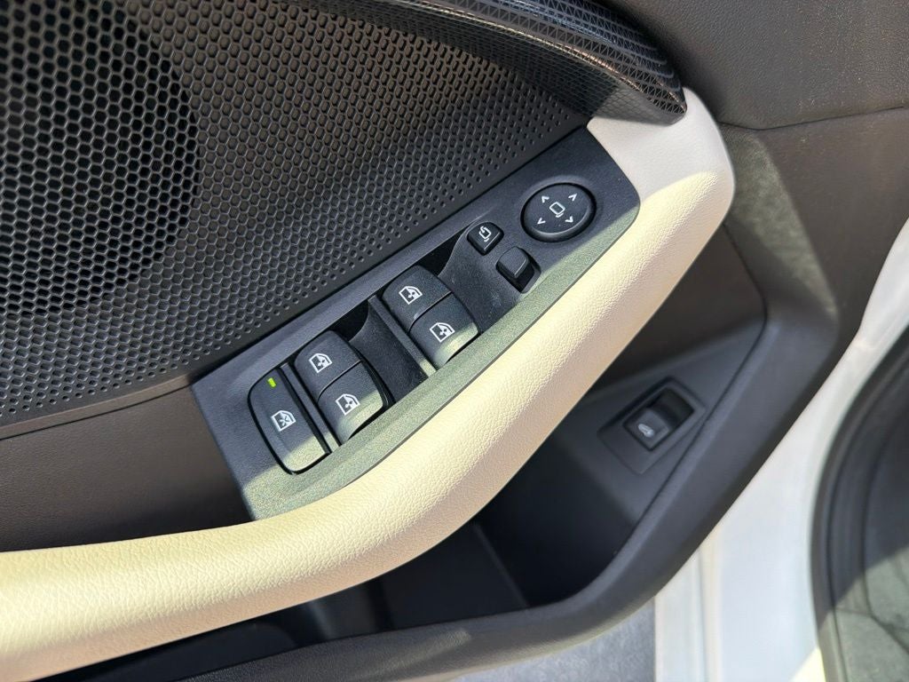 2023 BMW 2 Series 228i xDrive CARFAX 1-OWNER