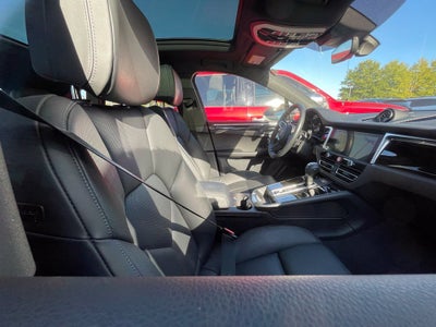 2022 Porsche Macan S Clean CarFax, One Owner, Low Miles