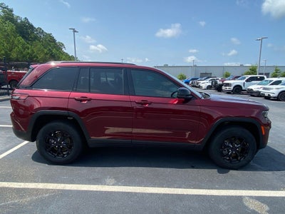 2025 Jeep Grand Cherokee Altitude