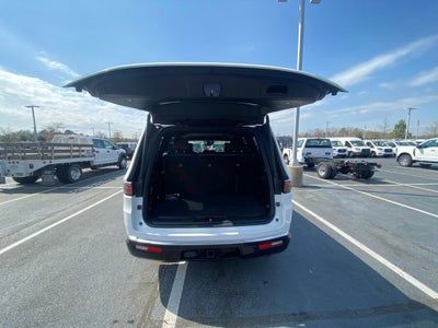 2023 Jeep Wagoneer Series II