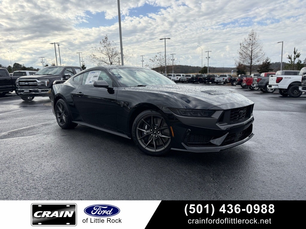 2026 Ford Mustang Dark Horse