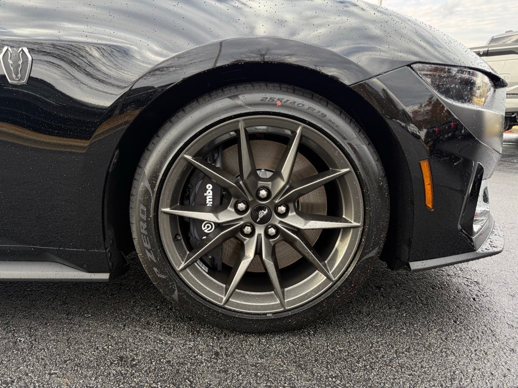 2026 Ford Mustang Dark Horse