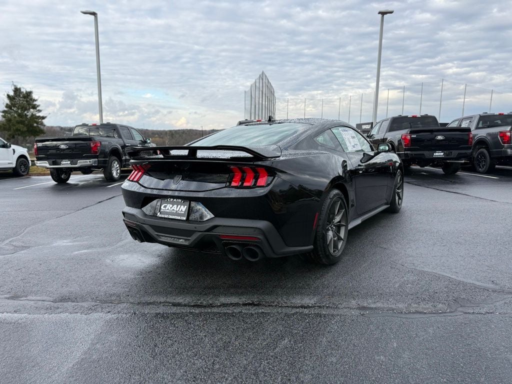 2026 Ford Mustang Dark Horse