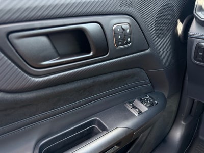 2025 Ford Mustang Dark Horse