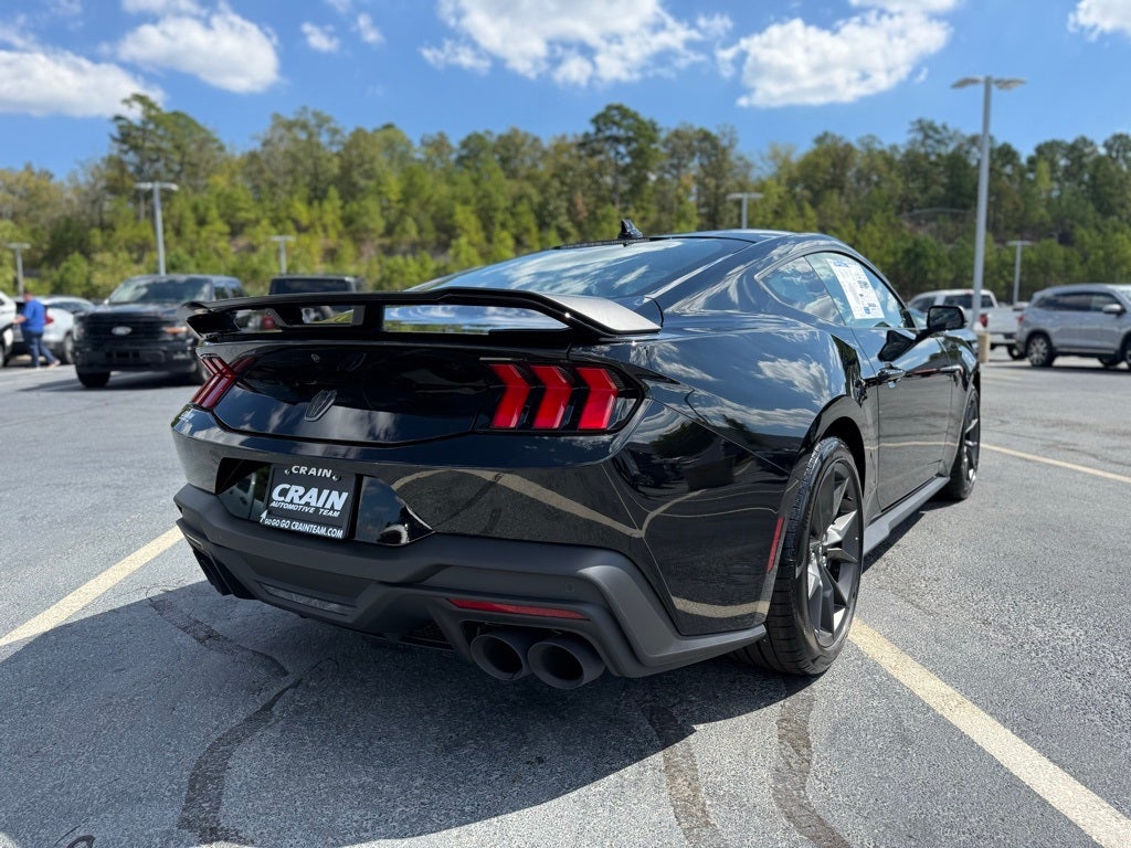 2025 Ford Mustang Dark Horse