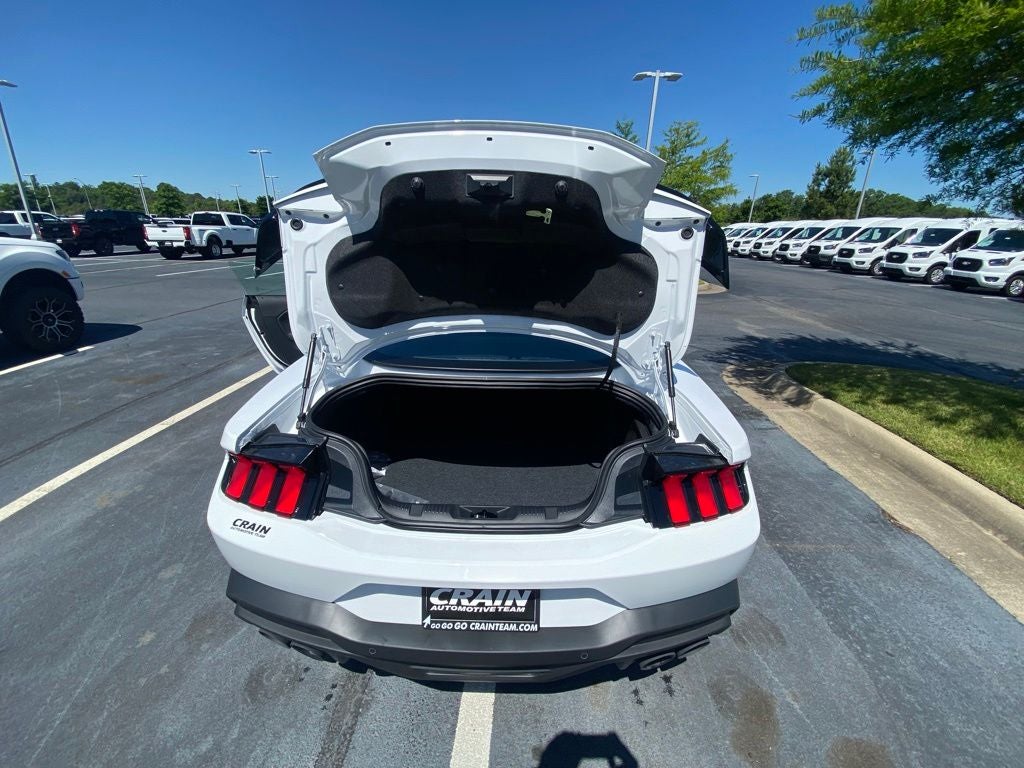 2026 Ford Mustang Dark Horse