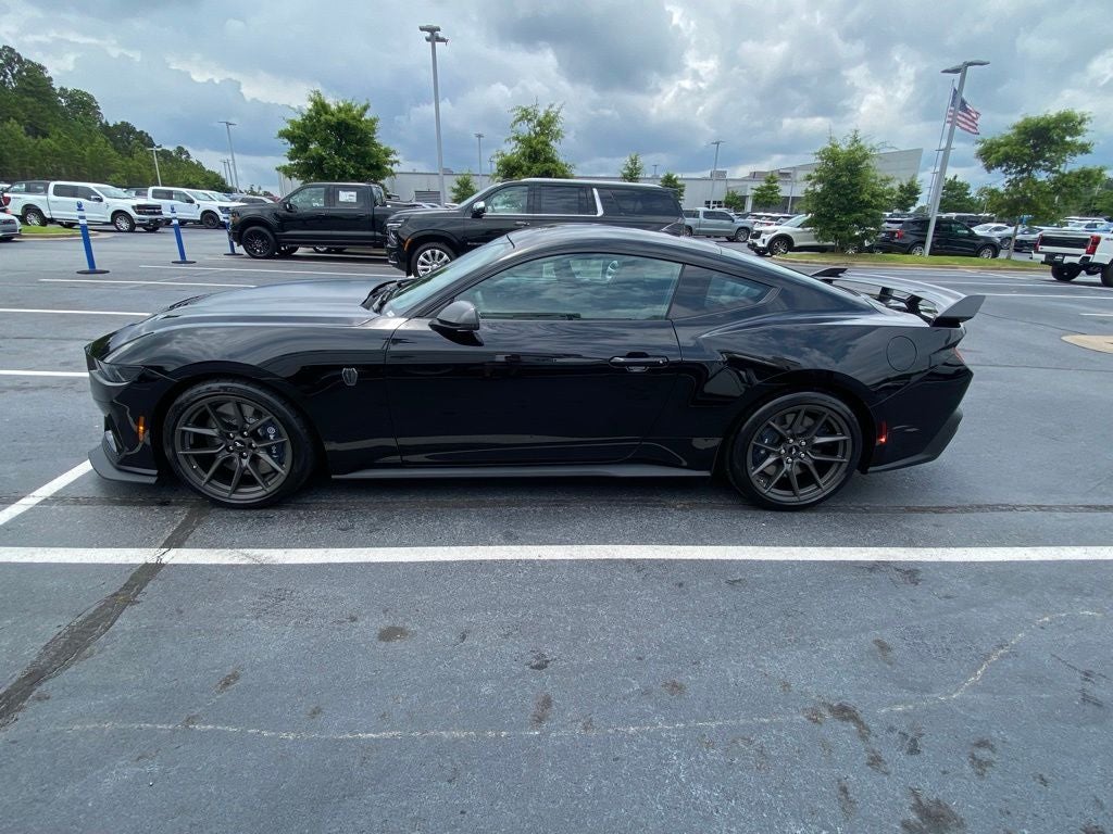 2026 Ford Mustang Dark Horse