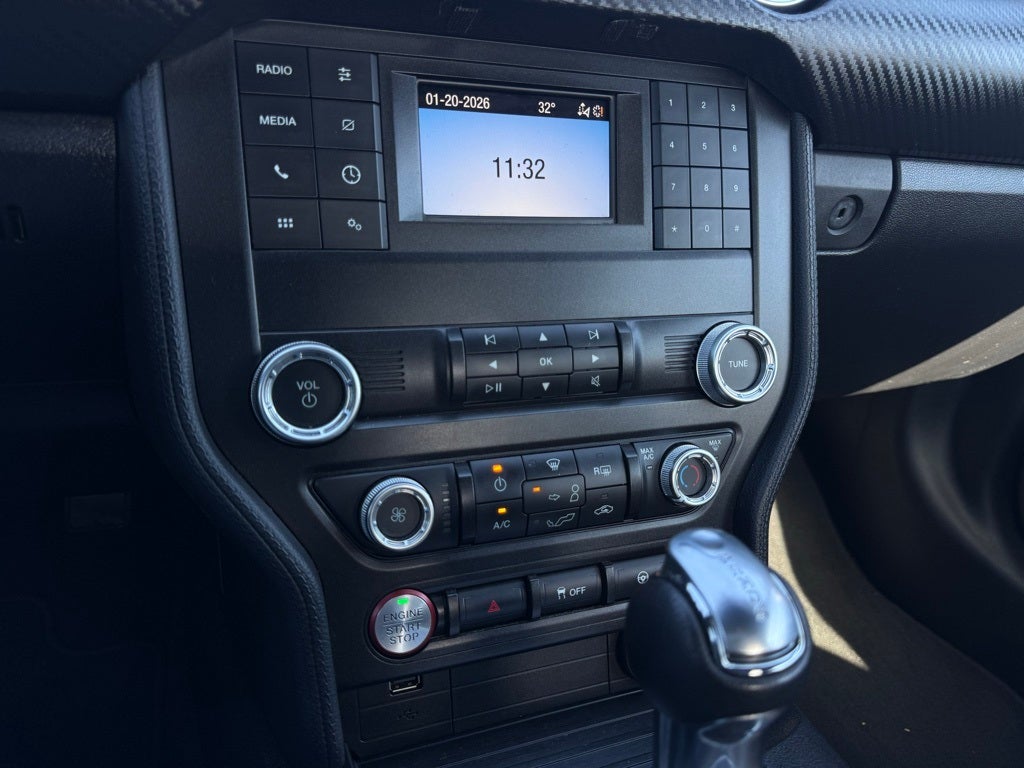 2020 Ford Mustang EcoBoost