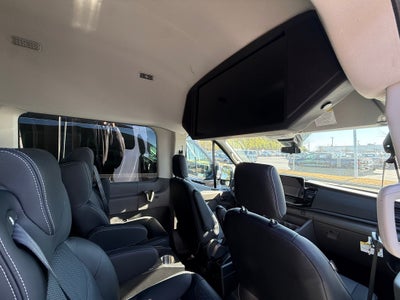 2026 Ford Transit-350 XLT