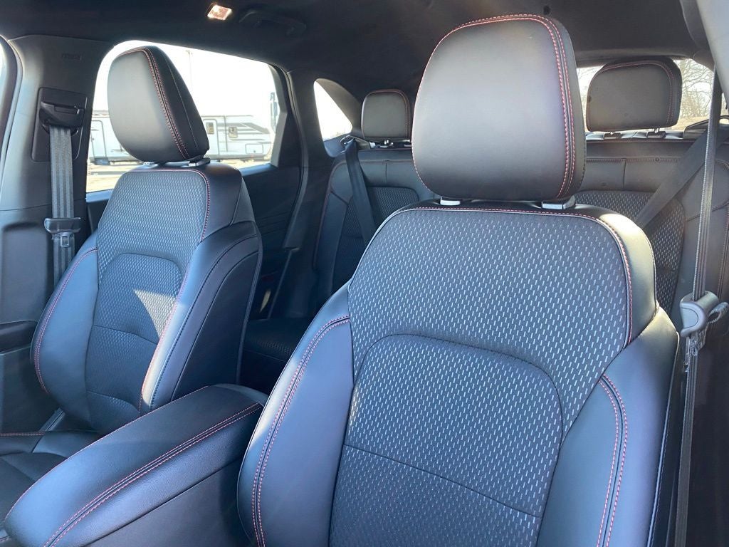 2026 Ford Escape Hybrid ST-Line Select
