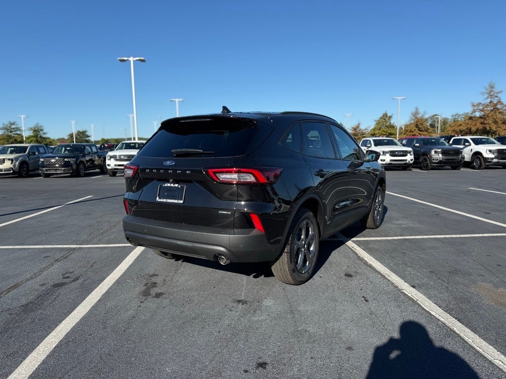 2026 Ford Escape Hybrid ST-Line Select