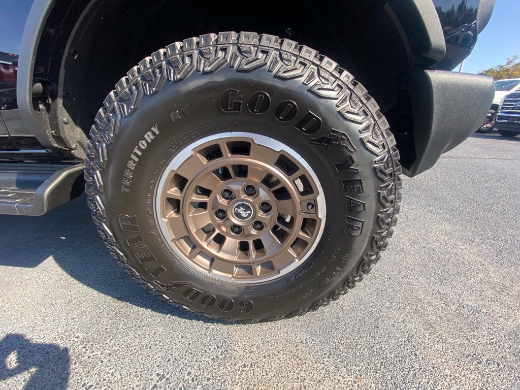 2026 Ford Bronco Big Bend FORD CUSTOM GARAGE
