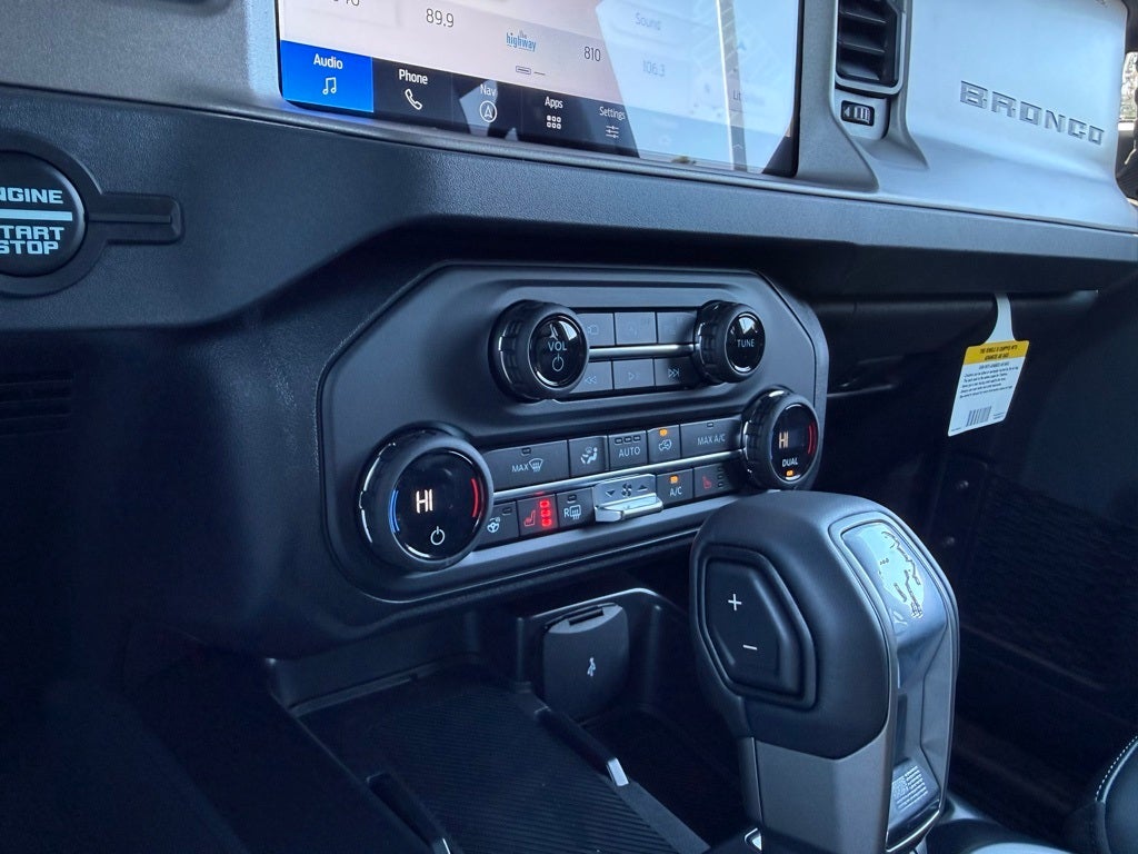 2025 Ford Bronco Outer Banks