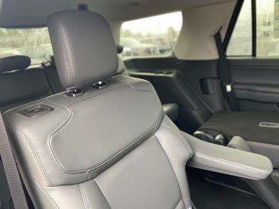 2026 Ford Expedition Active