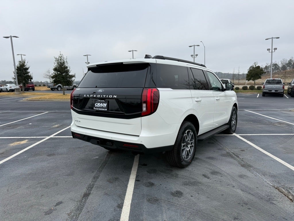 2026 Ford Expedition Active