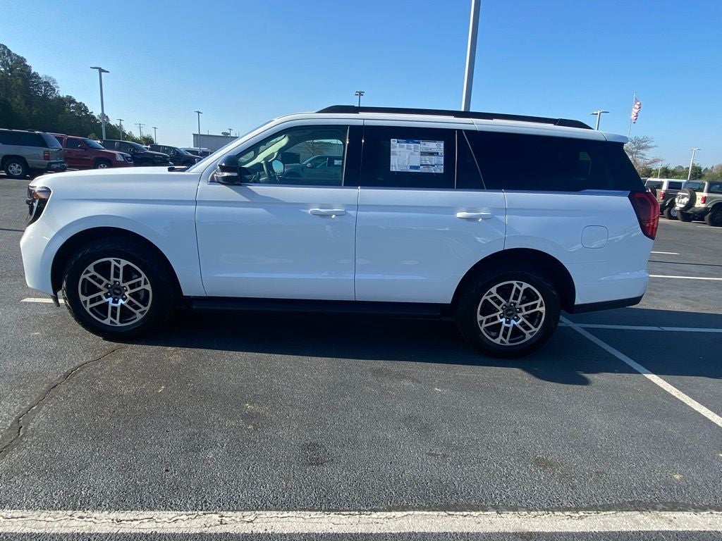 2026 Ford Expedition Active