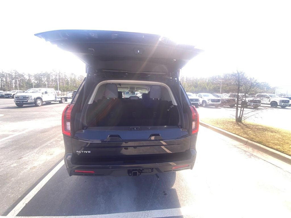 2026 Ford Expedition Active