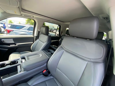 2026 Ford Expedition Active