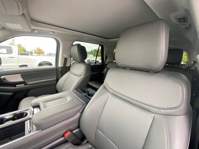 2027 Ford Expedition Active
