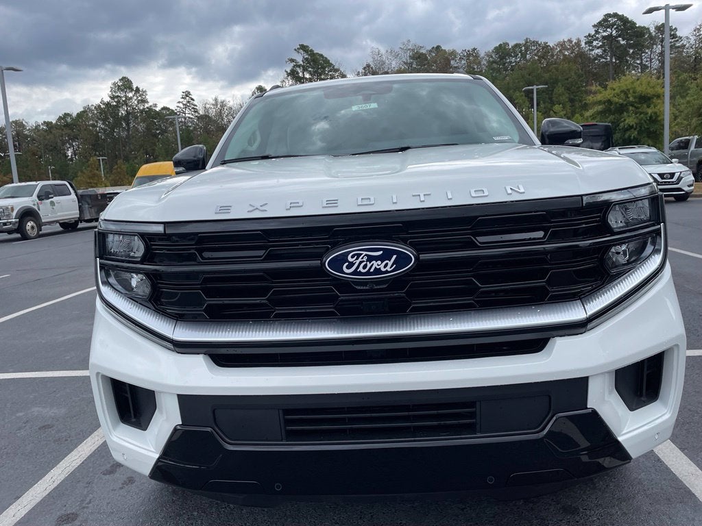 2027 Ford Expedition Platinum