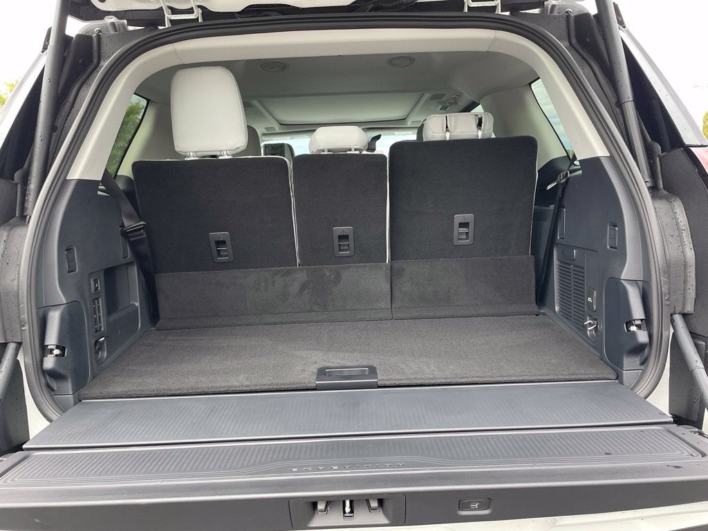 2027 Ford Expedition Platinum
