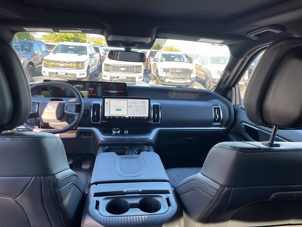 2027 Ford Expedition Platinum